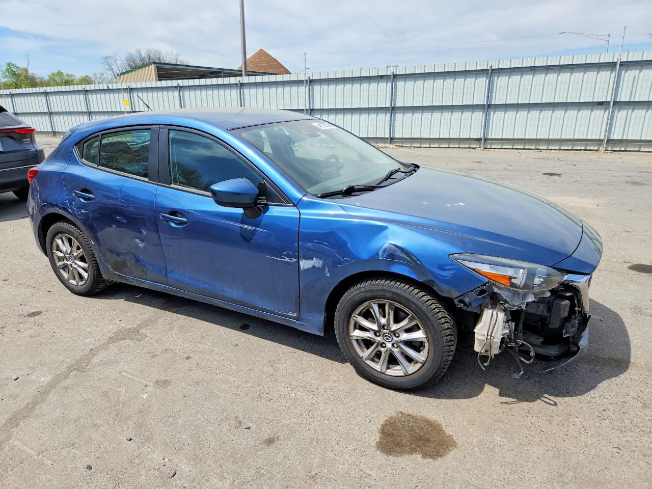 2018 Mazda 3 Sport - Фото 4