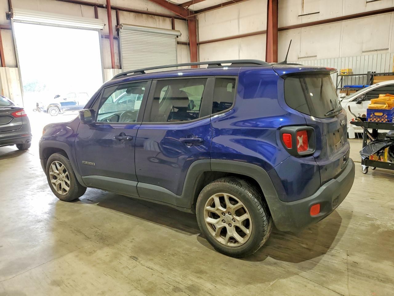 2018 Jeep Renegade Latitude - Фото 2