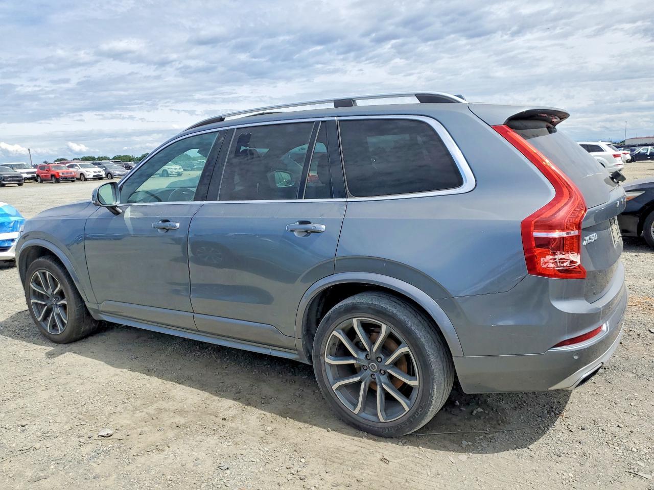 2019 Volvo Xc90 T6 Momentum - Фото 2