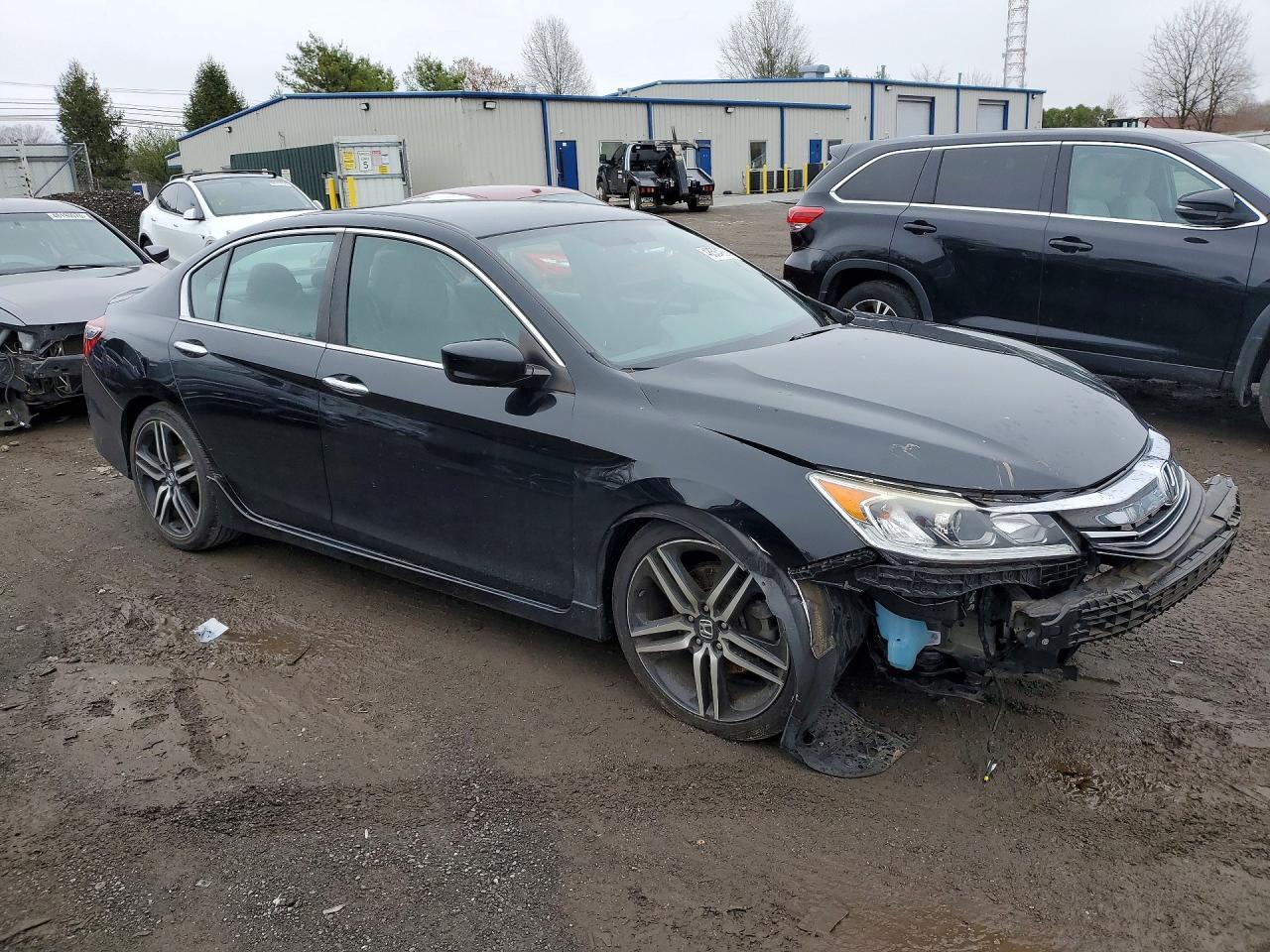 2017 Honda Accord Sport - Image 4