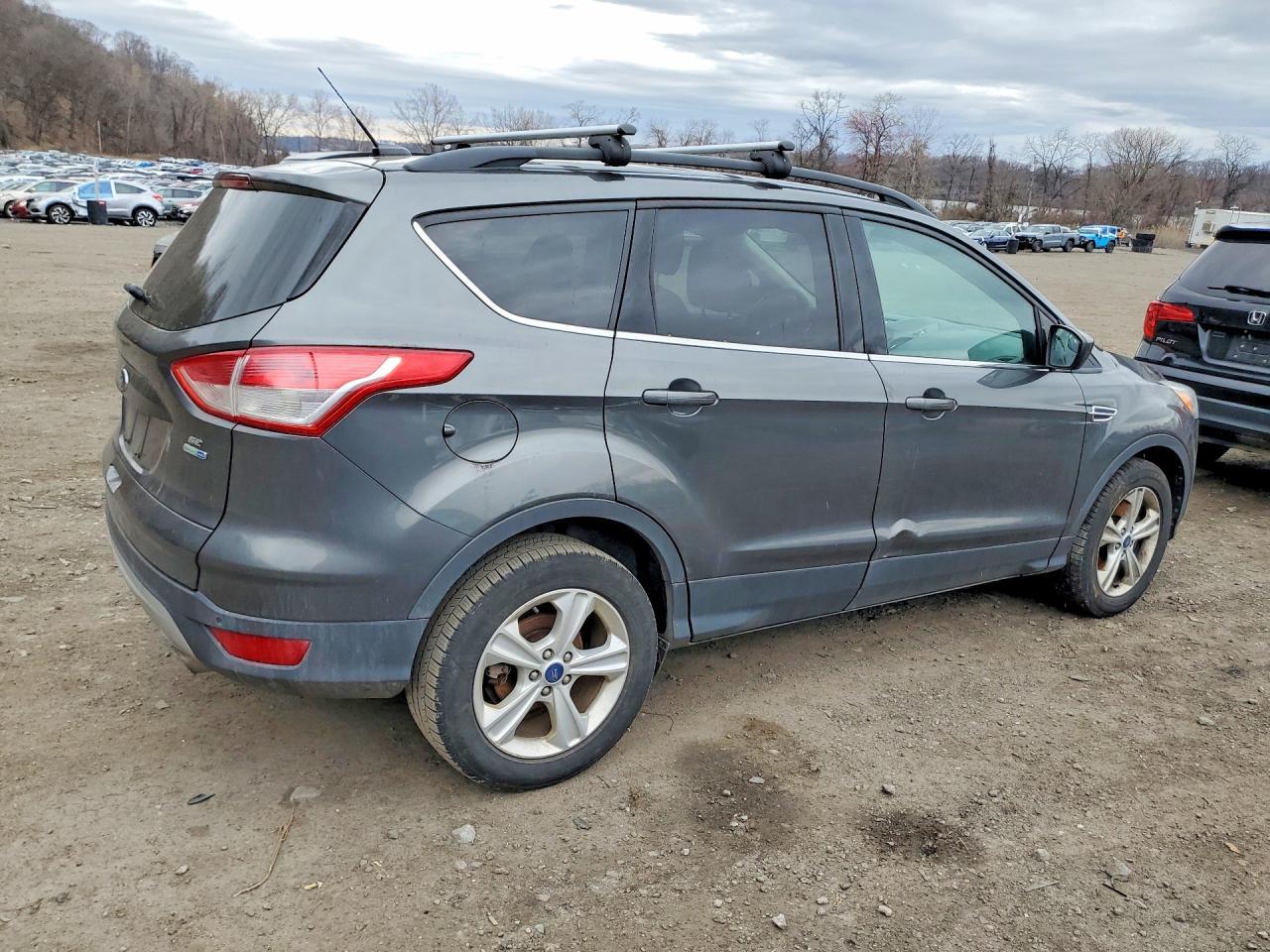 2016 Ford Escape Se - Фото 3