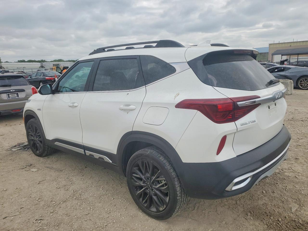 2023 Kia Seltos Nightfall - Image 2