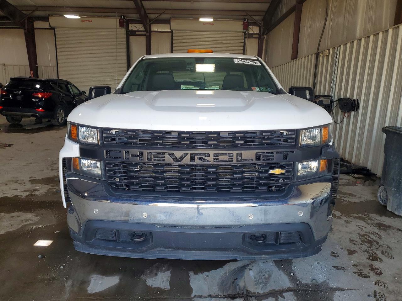 2019 Chevrolet Silverado C1500 - Image 5
