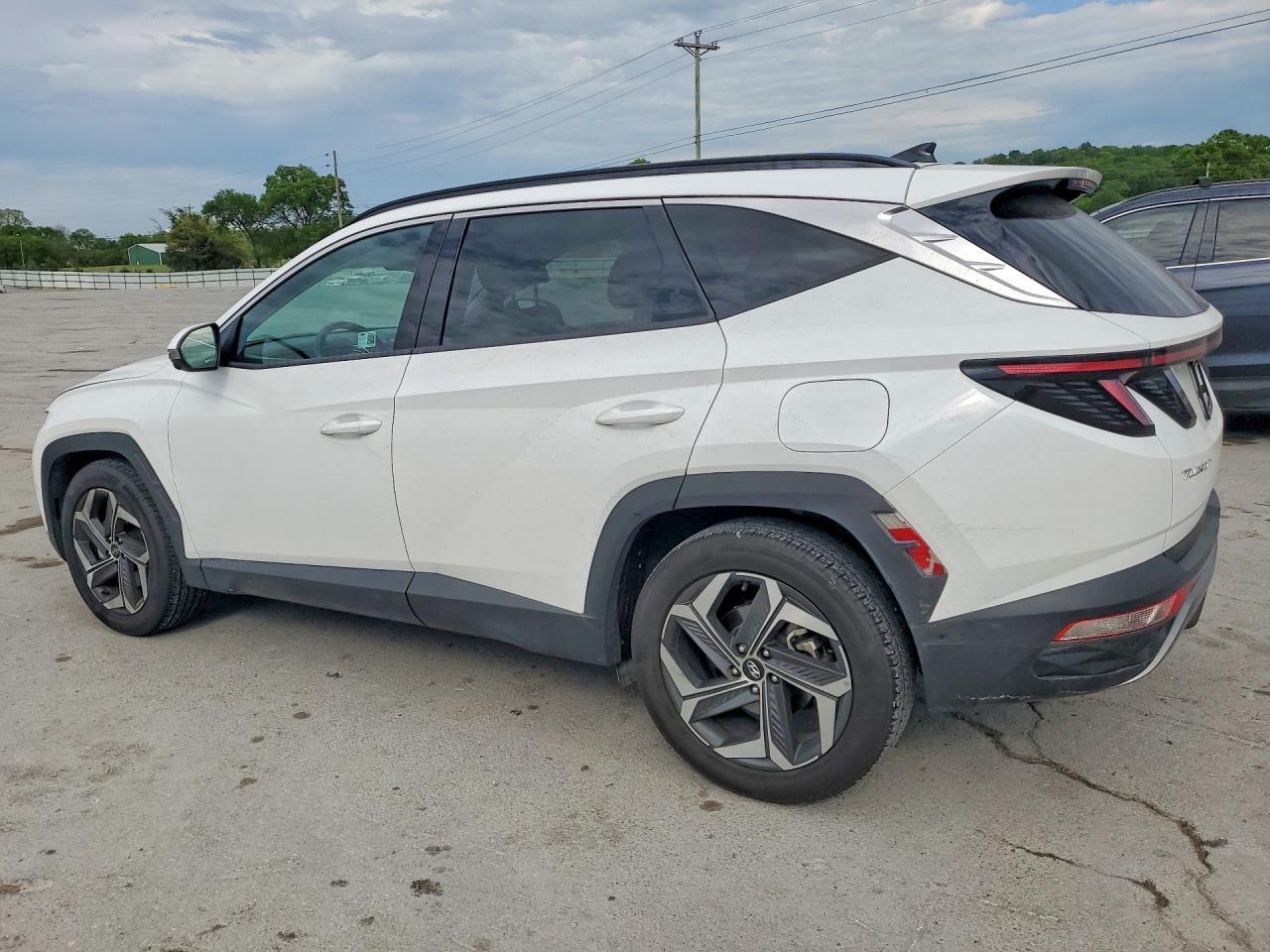 2024 Hyundai Tucson Limited - Image 2