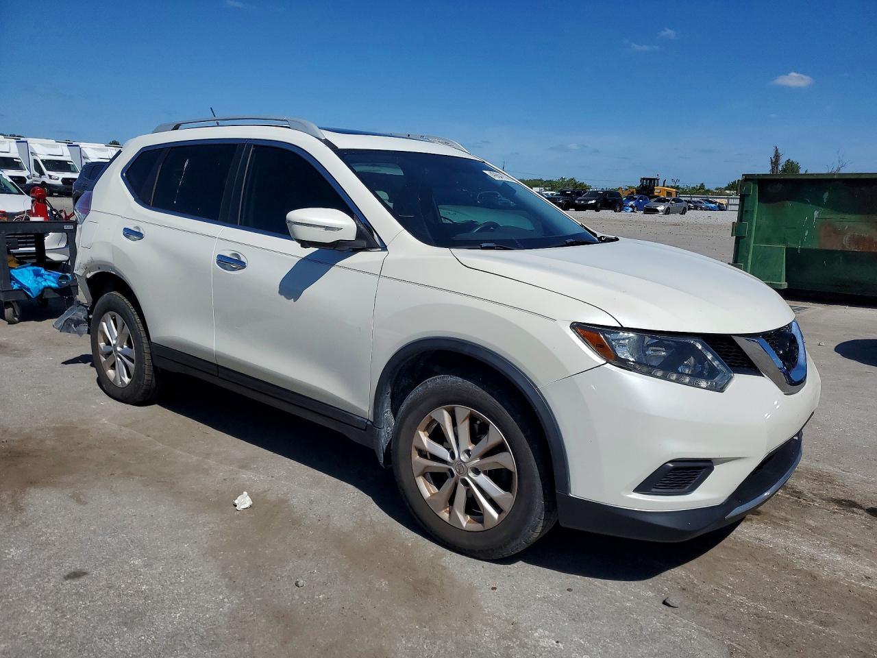 2015 Nissan Rogue Sv - Image 4