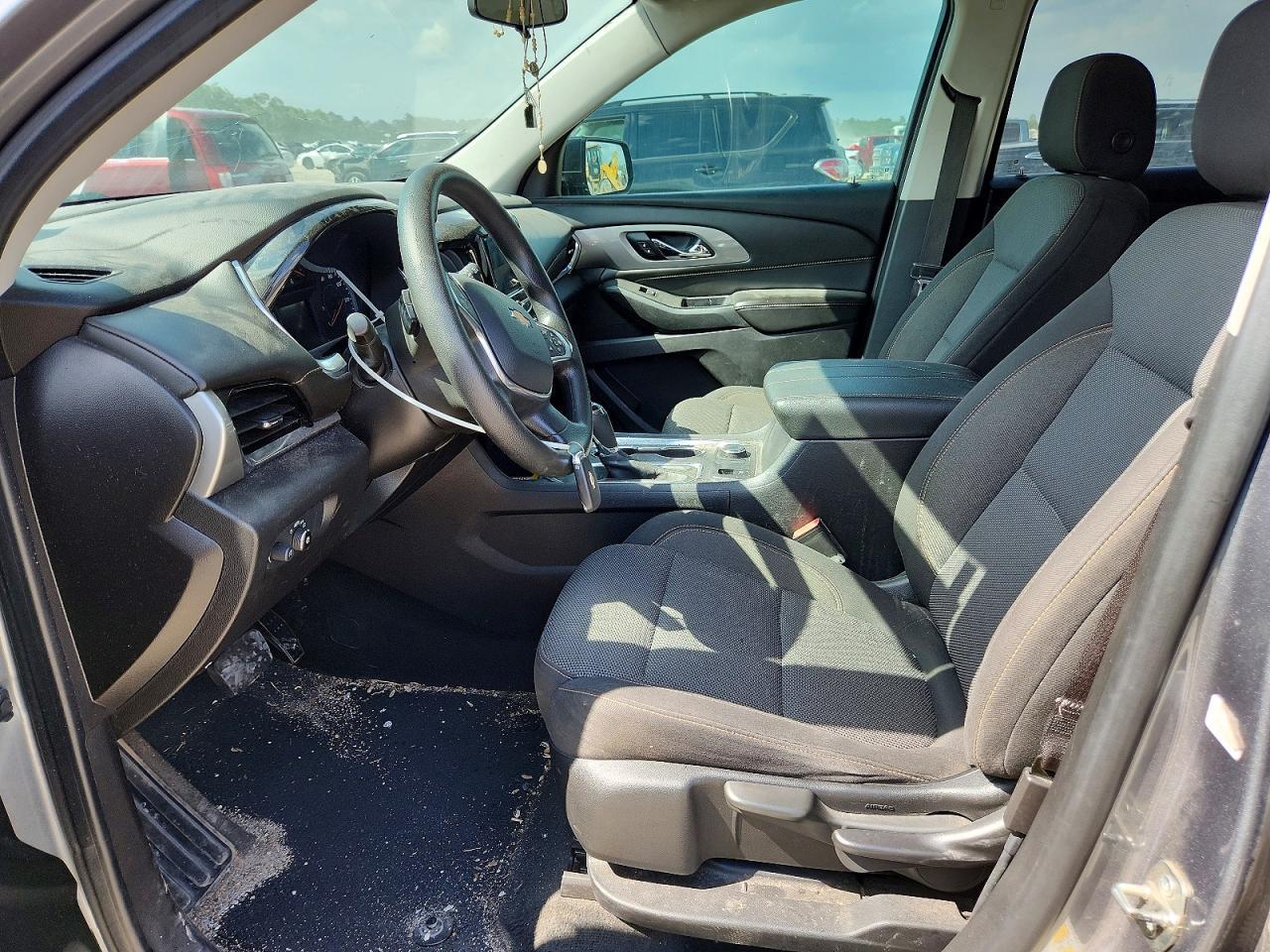 2020 Chevrolet Traverse Ls - Фото 7