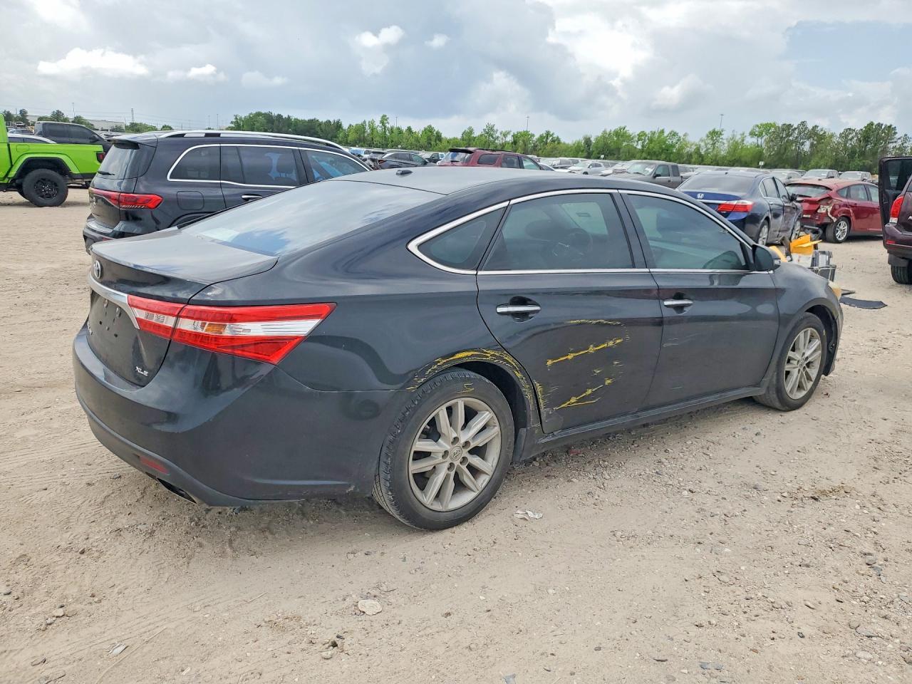 2014 Toyota Avalon Xle Premium - Image 3