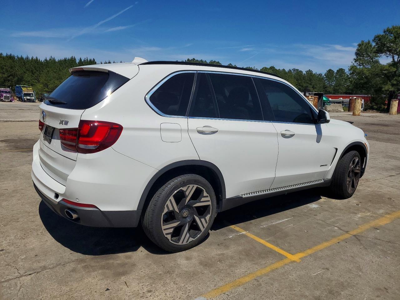 2016 BMW X5 Sdrive35I - Фото 3