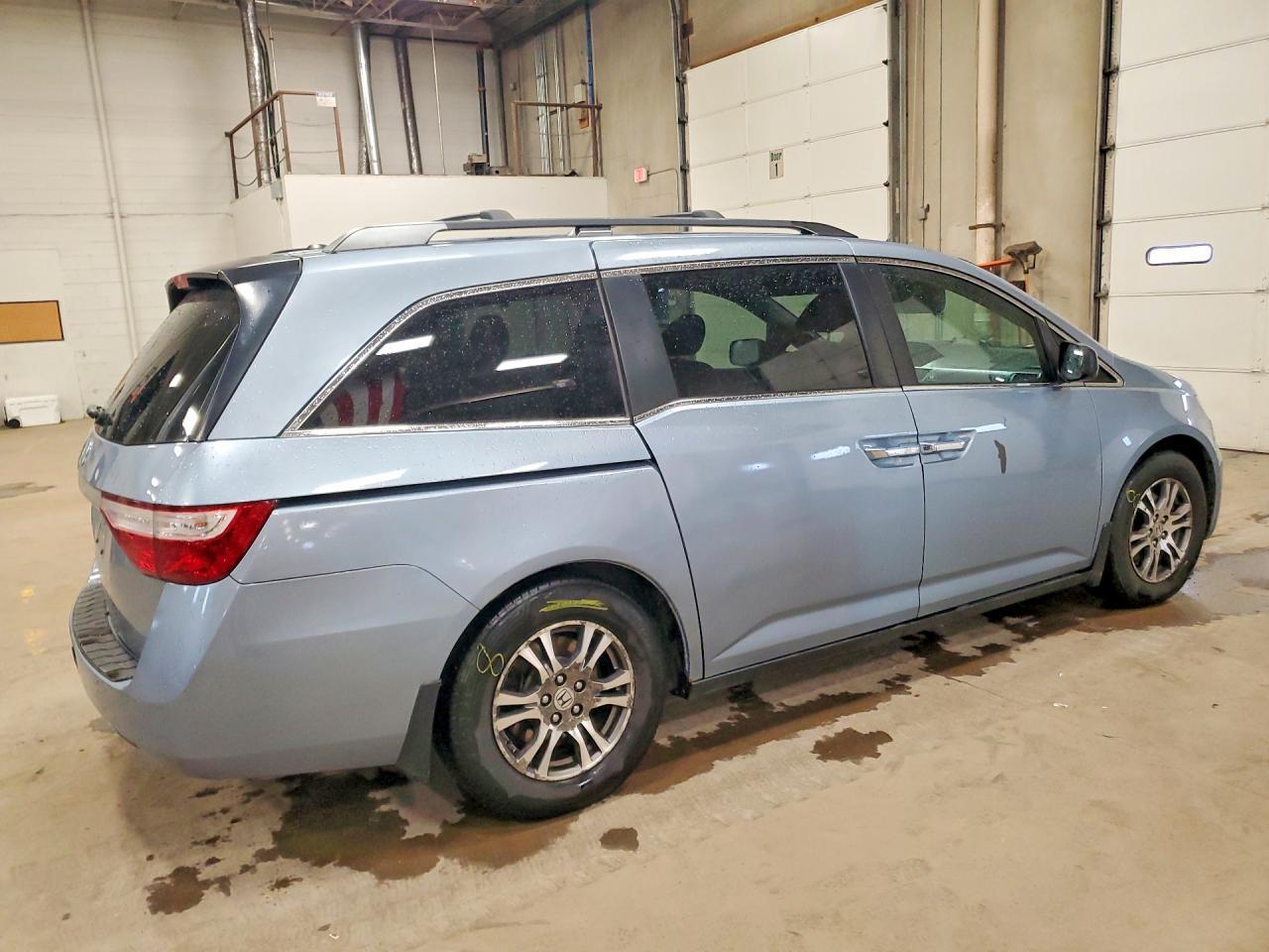 2011 Honda Odyssey Exl - Image 3