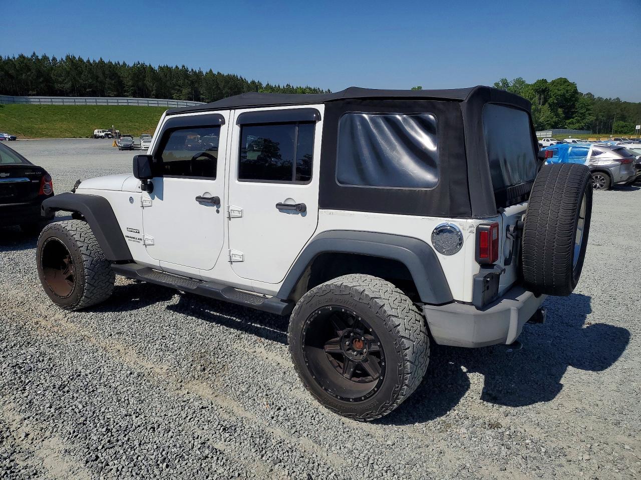 2014 Jeep Wrangler Unlimited Sport - Image 2