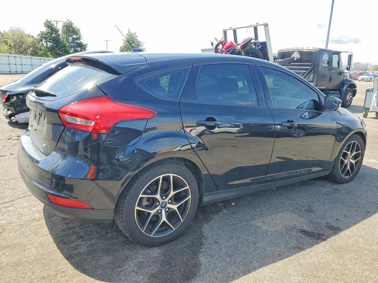 2018 Ford Focus Sel - Image 3