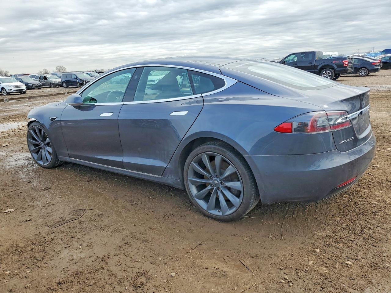 2018 Tesla Model S - Фото 2