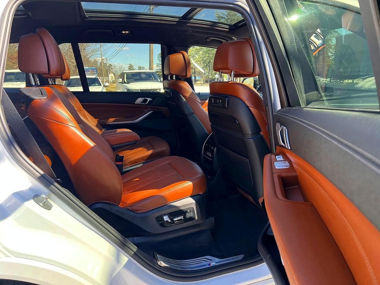 2019 BMW X7 xDrive50I - Фото 6