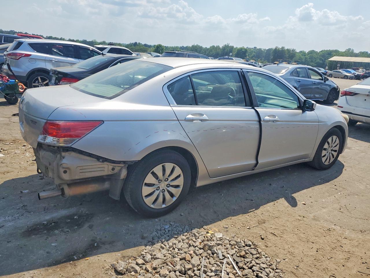2010 Honda Accord Lx - Image 3