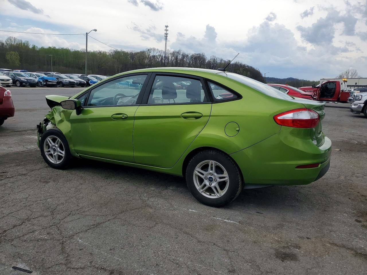 2019 Ford Fiesta - Фото 2