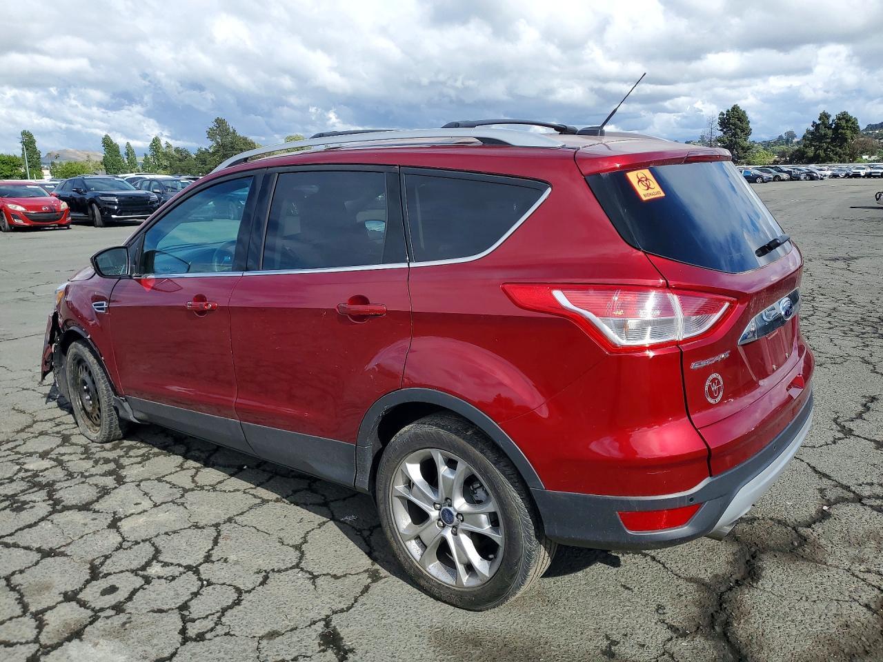 2014 Ford Escape Titanium - Фото 2