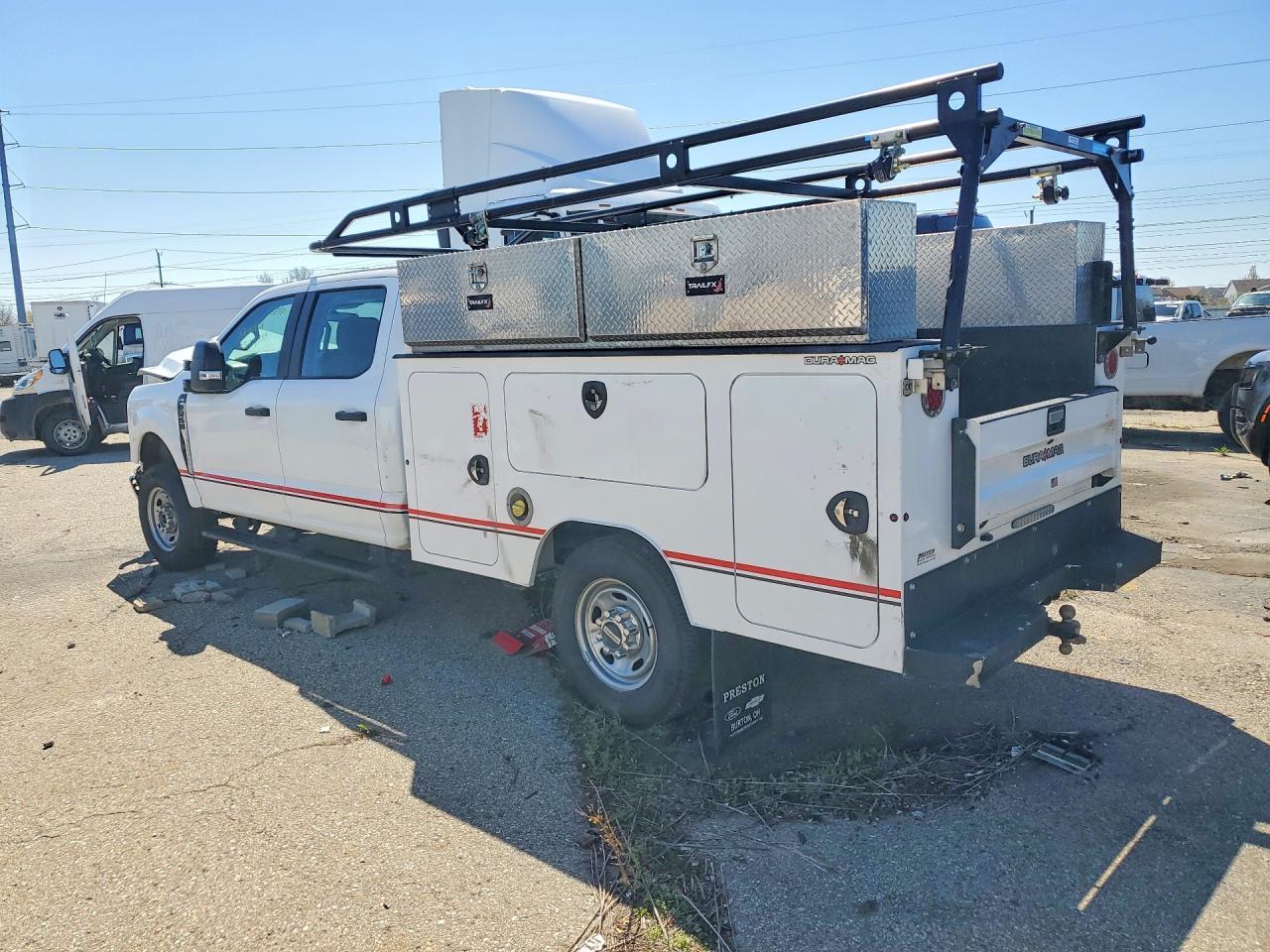 2024 Ford F250 Super Duty Utility / Service Truck - Image 2