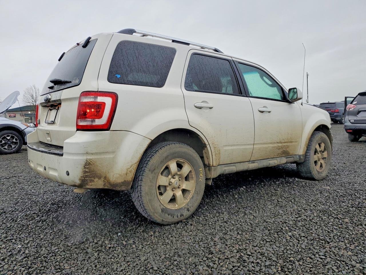 2012 Ford Escape Limited - Фото 3