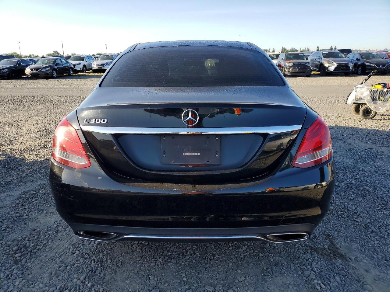 2018 Mercedes-Benz C 300 - Image 6