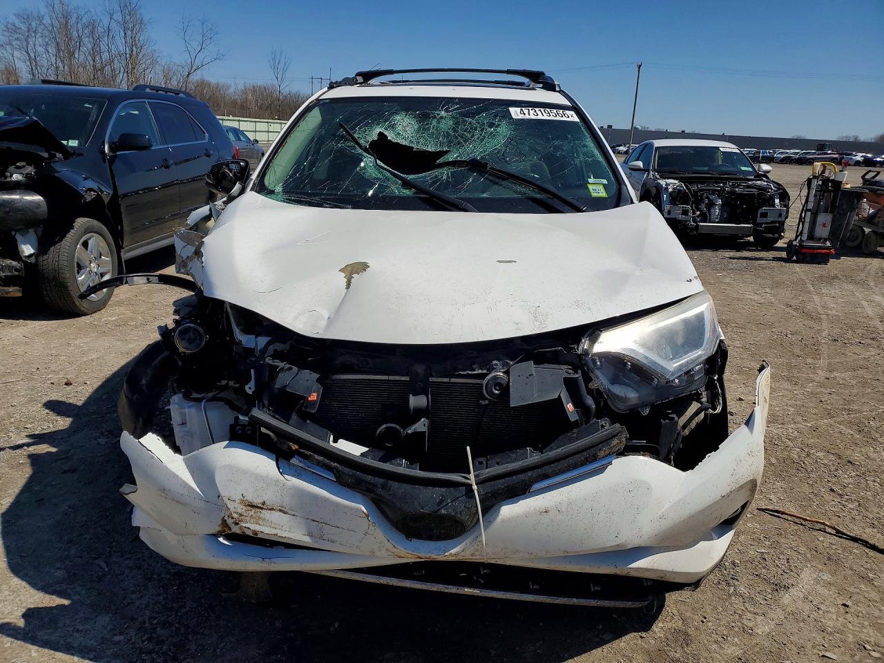 2016 Toyota Rav4 Xle - Image 5