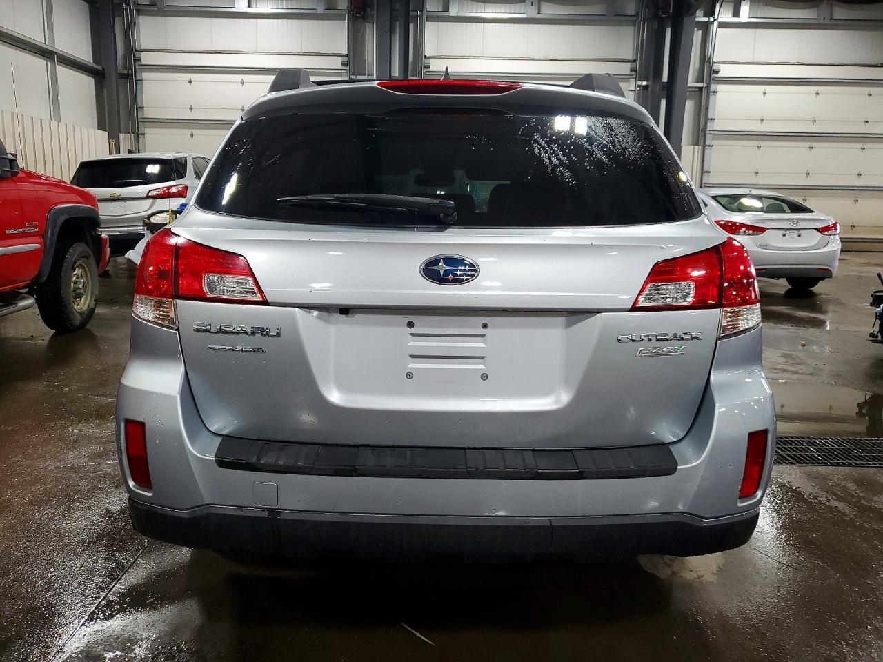 2012 Subaru Outback 2.5I Limited - Фото 6