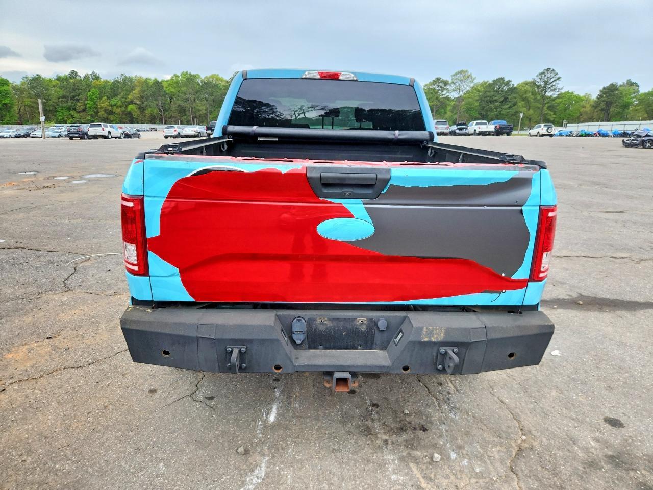 2017 Ford F150 Supercrew - Image 6