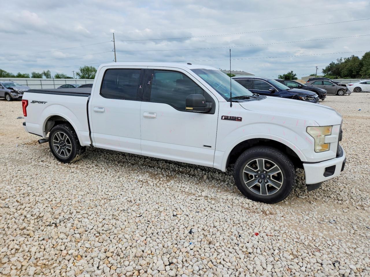 2016 Ford F150 - Фото 4