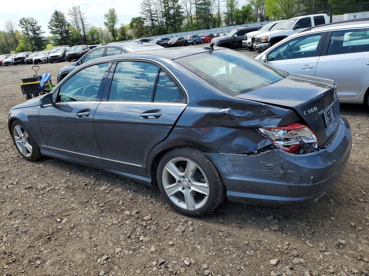 2011 Mercedes-Benz C 300 4Matic - Фото 2