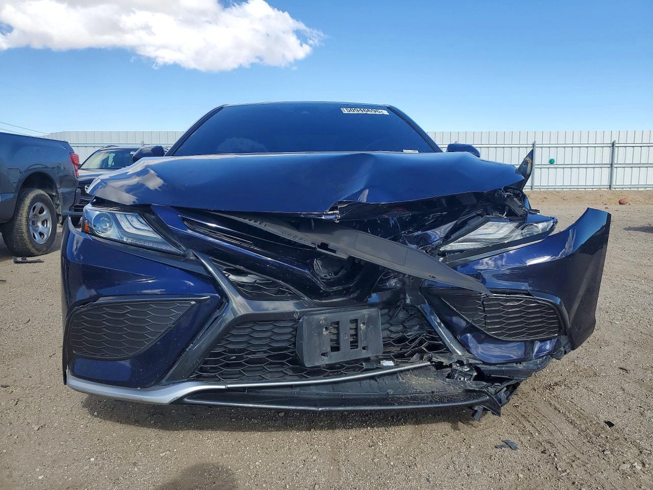 2021 Toyota Camry Xse - Фото 5