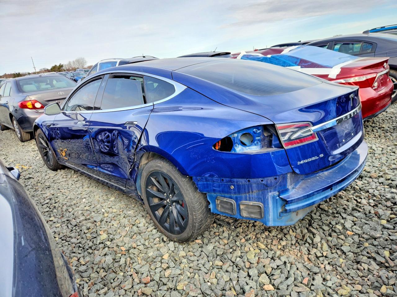 2018 Tesla Model S - Фото 2