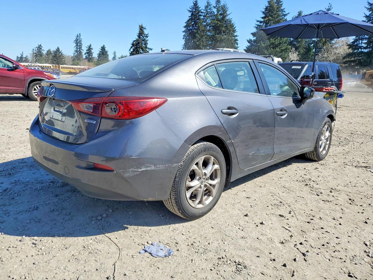 2014 Mazda 3 Grand Touring - Фото 3