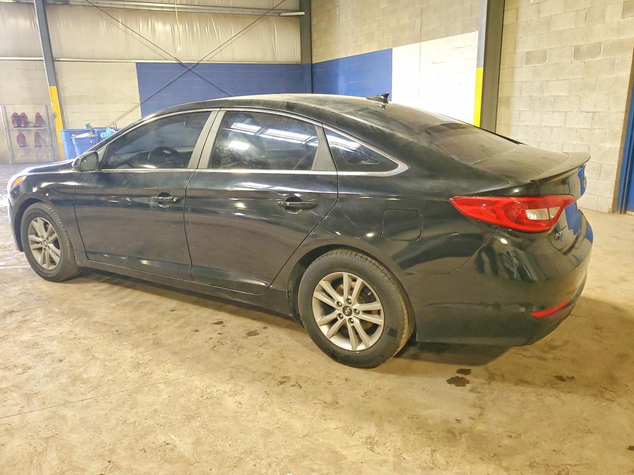 2017 Hyundai Sonata Se - Фото 2