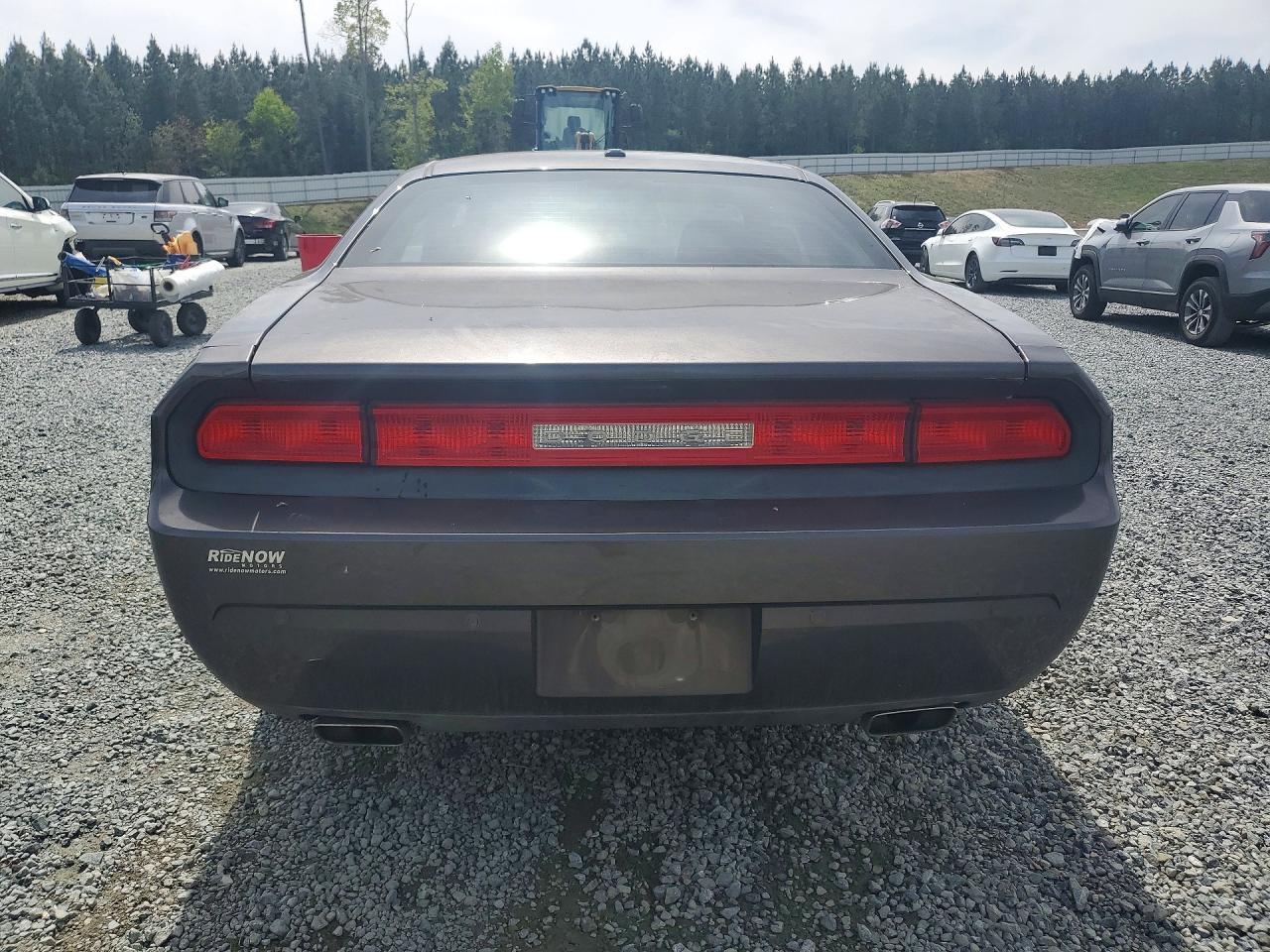 2014 Dodge Challenger Sxt - Фото 6