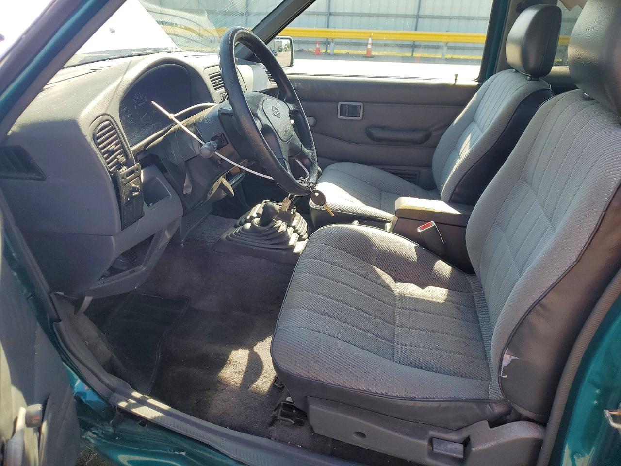 1995 Nissan Truck King Cab Xe - Image 7