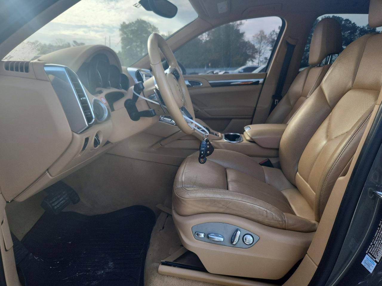 2016 Porsche Cayenne - Image 7