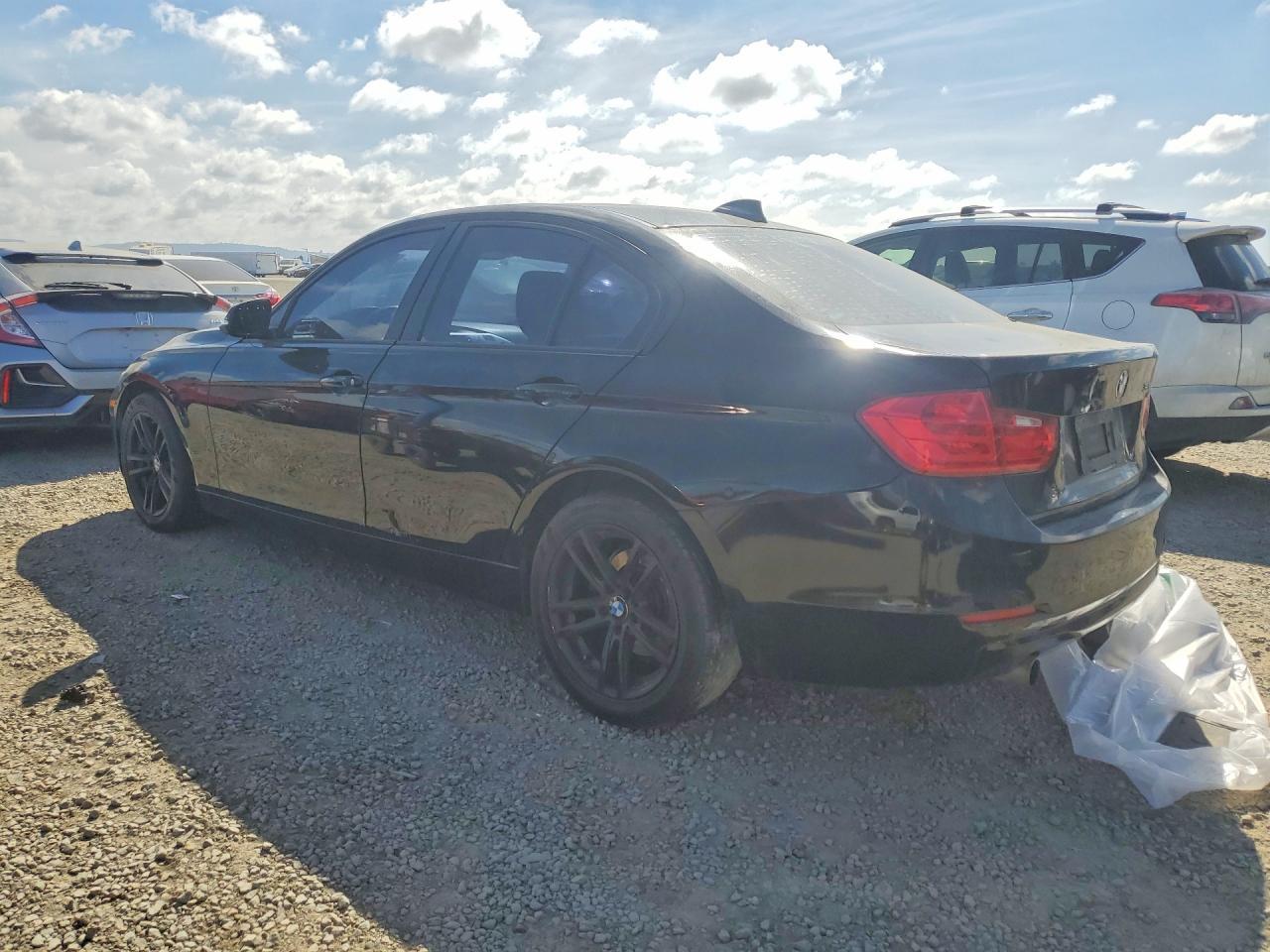 2015 BMW 320I - Image 2