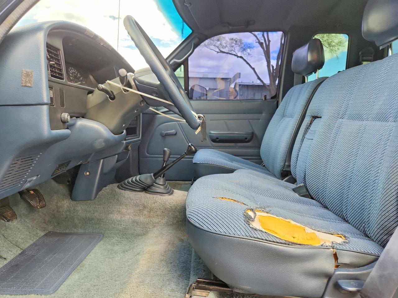 1993 Toyota Pickup - Image 7