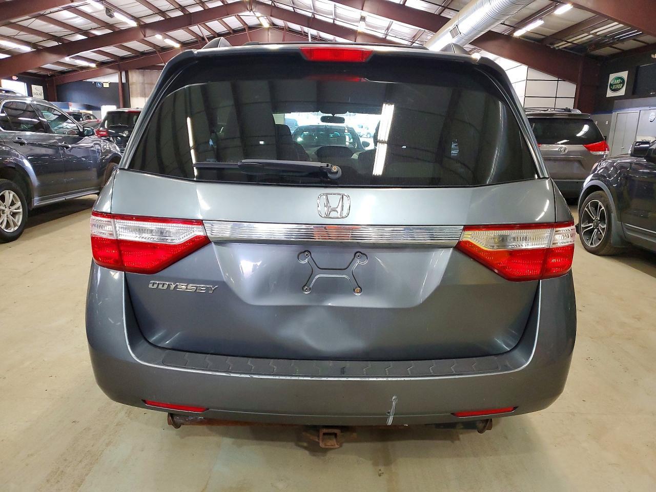 2012 Honda Odyssey Lx - Image 6
