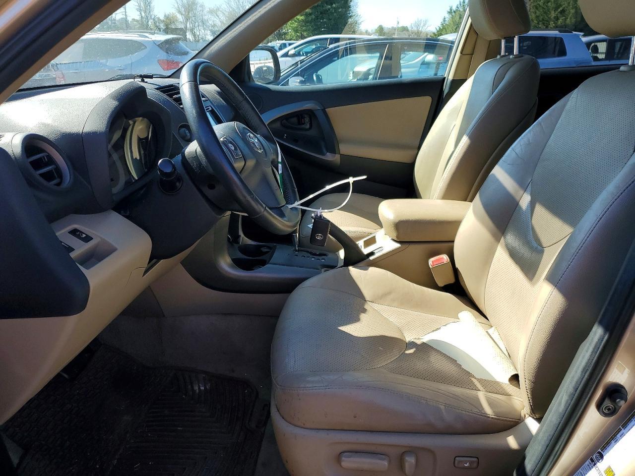2011 Toyota Rav4 Limited - Фото 7