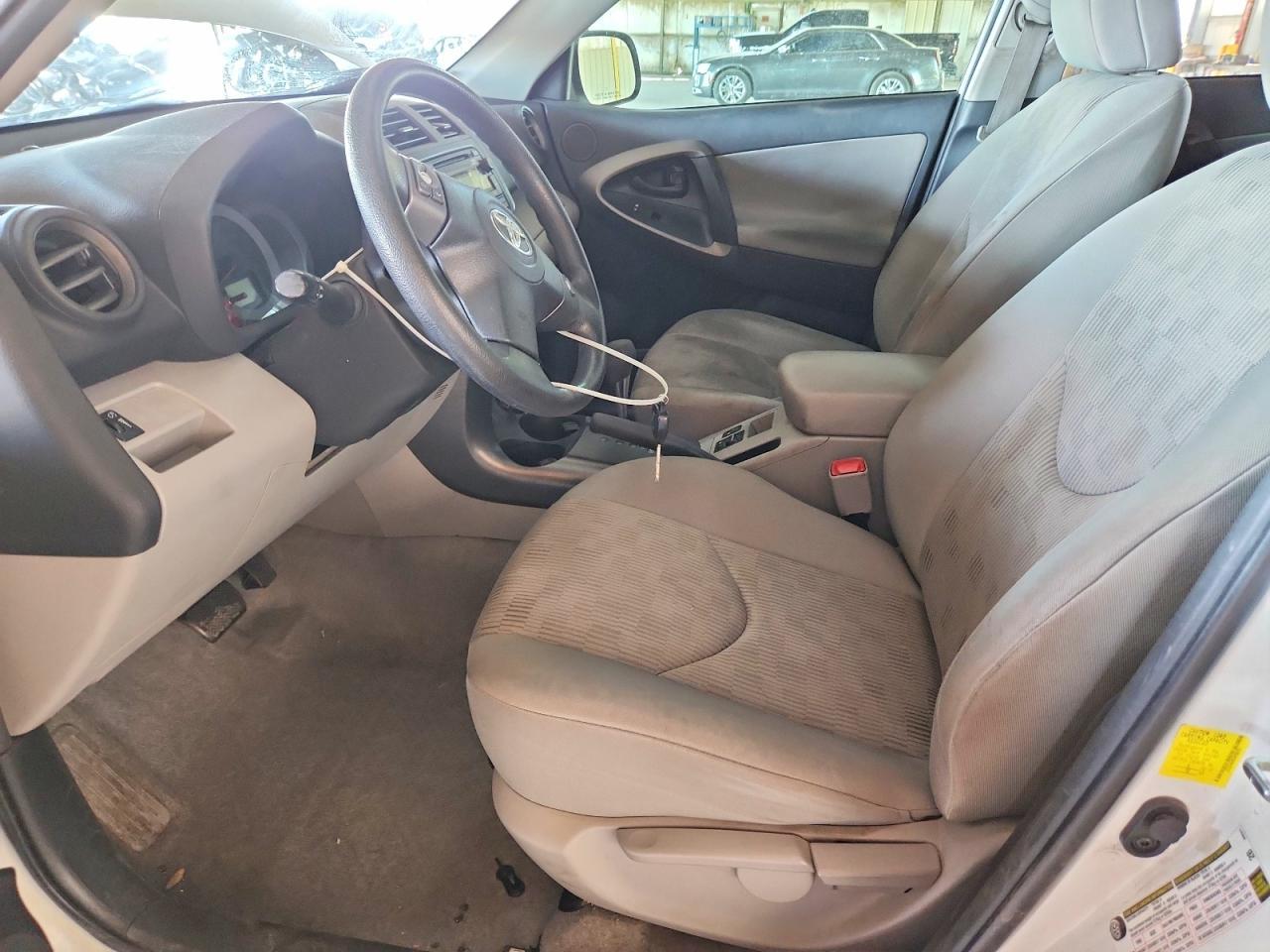 2012 Toyota Rav4 Base - Image 7