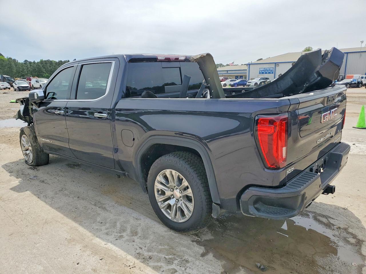 2022 GMC Sierra K1500 Denali - Фото 2
