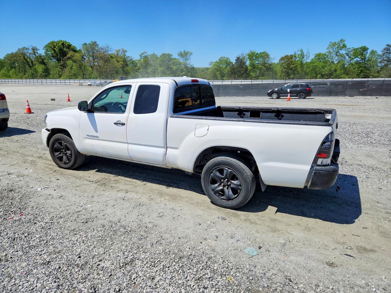 2010 Toyota Tacoma Base - Фото 2