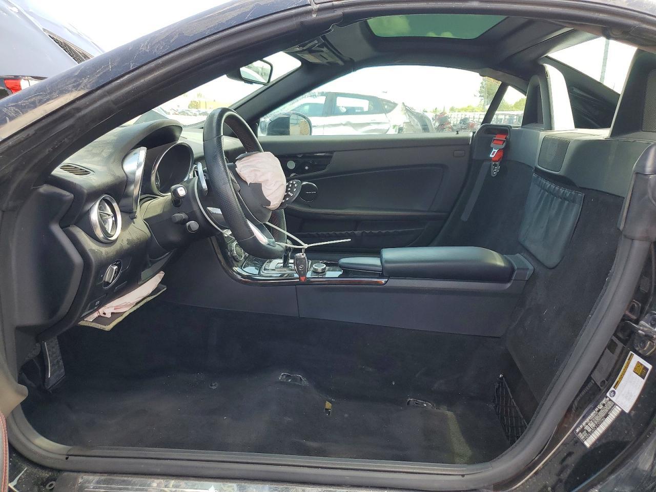 2020 Mercedes-Benz Slc 300 - Image 7
