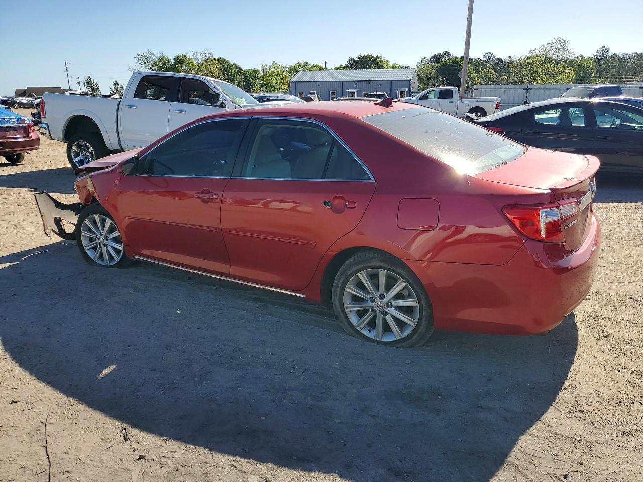 2012 Toyota Camry Xle V6 - Фото 2