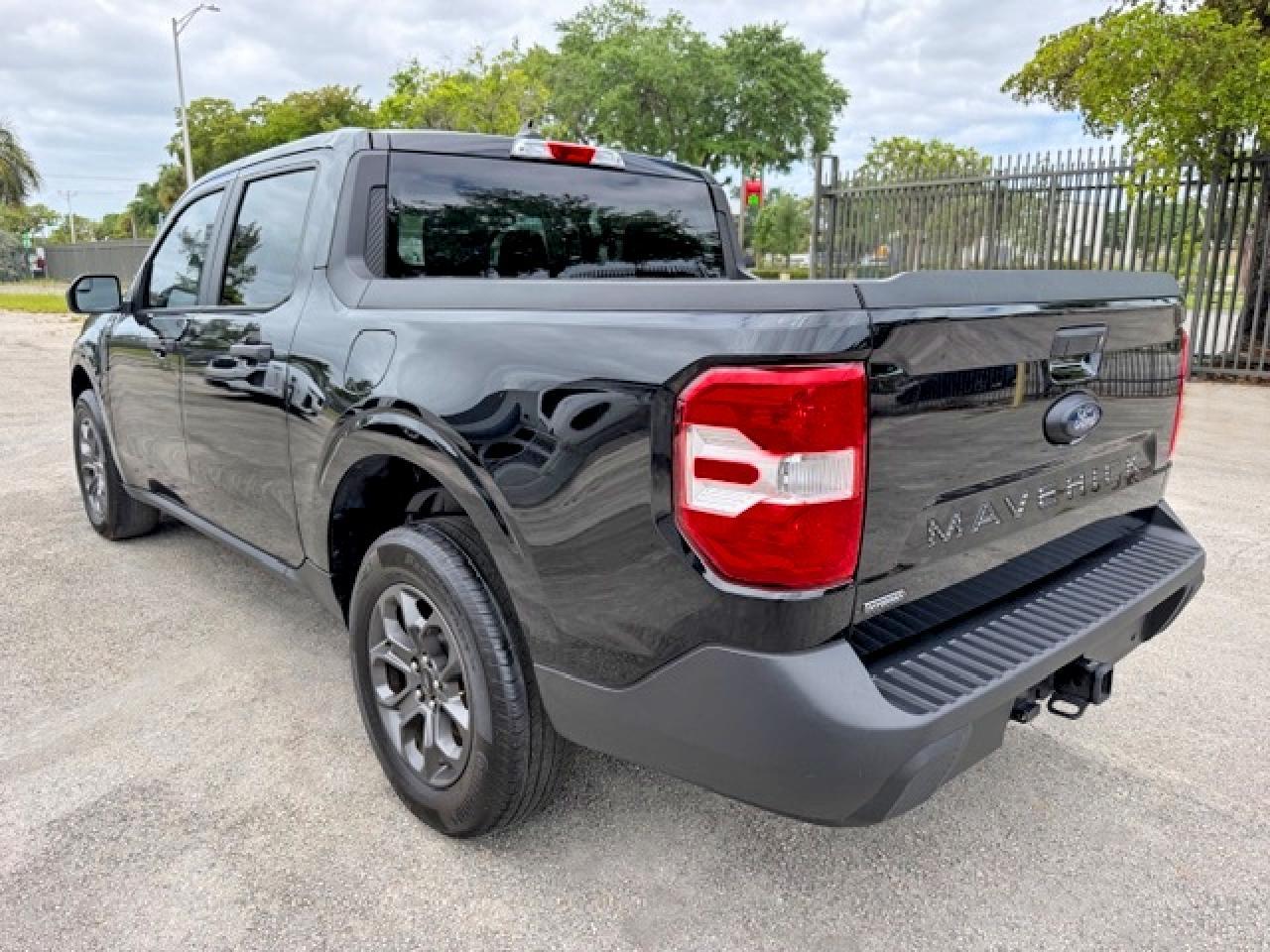 2024 Ford Maverick Xlt - Image 2