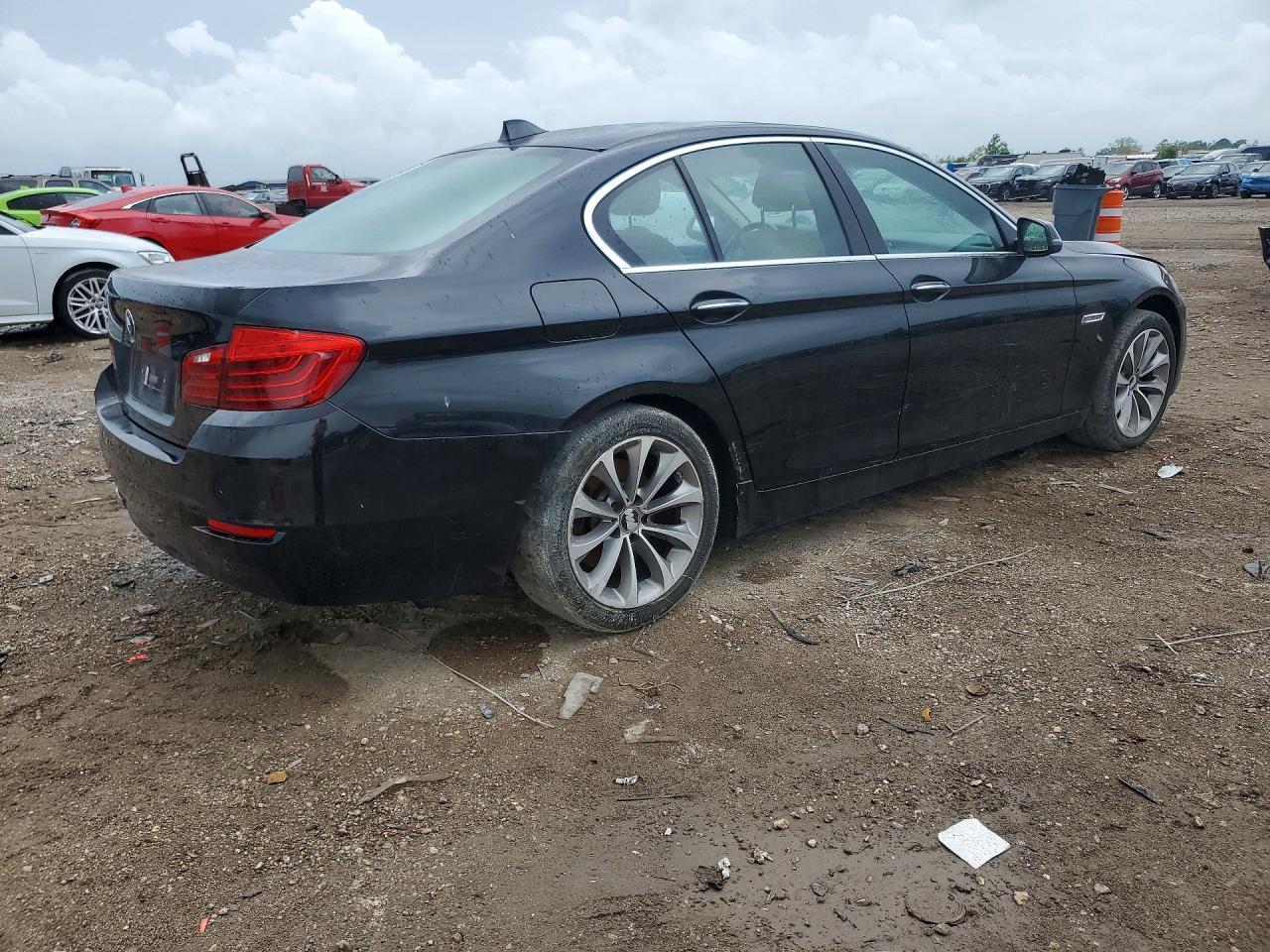 2016 BMW 528 I - Image 3