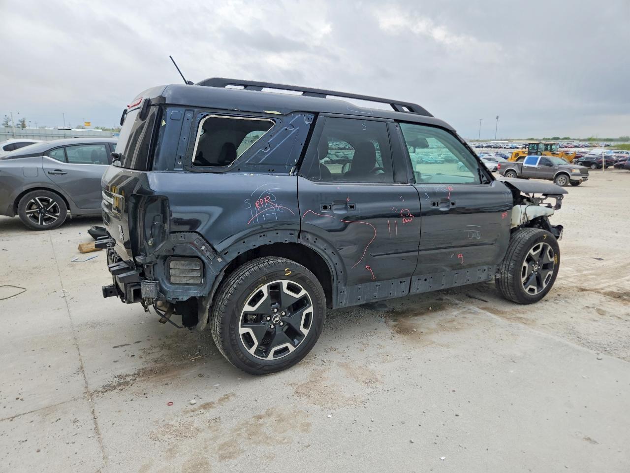 2022 Ford Bronco Sport Outer Banks - Фото 3
