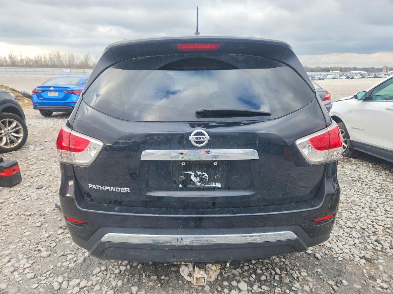 2014 Nissan Pathfinder S - Фото 6