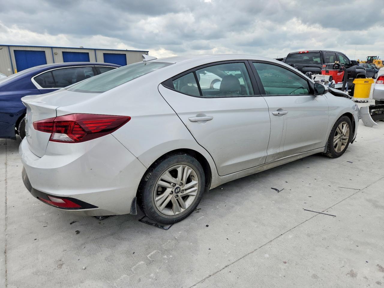 2019 Hyundai Elantra Value Edition - Image 3