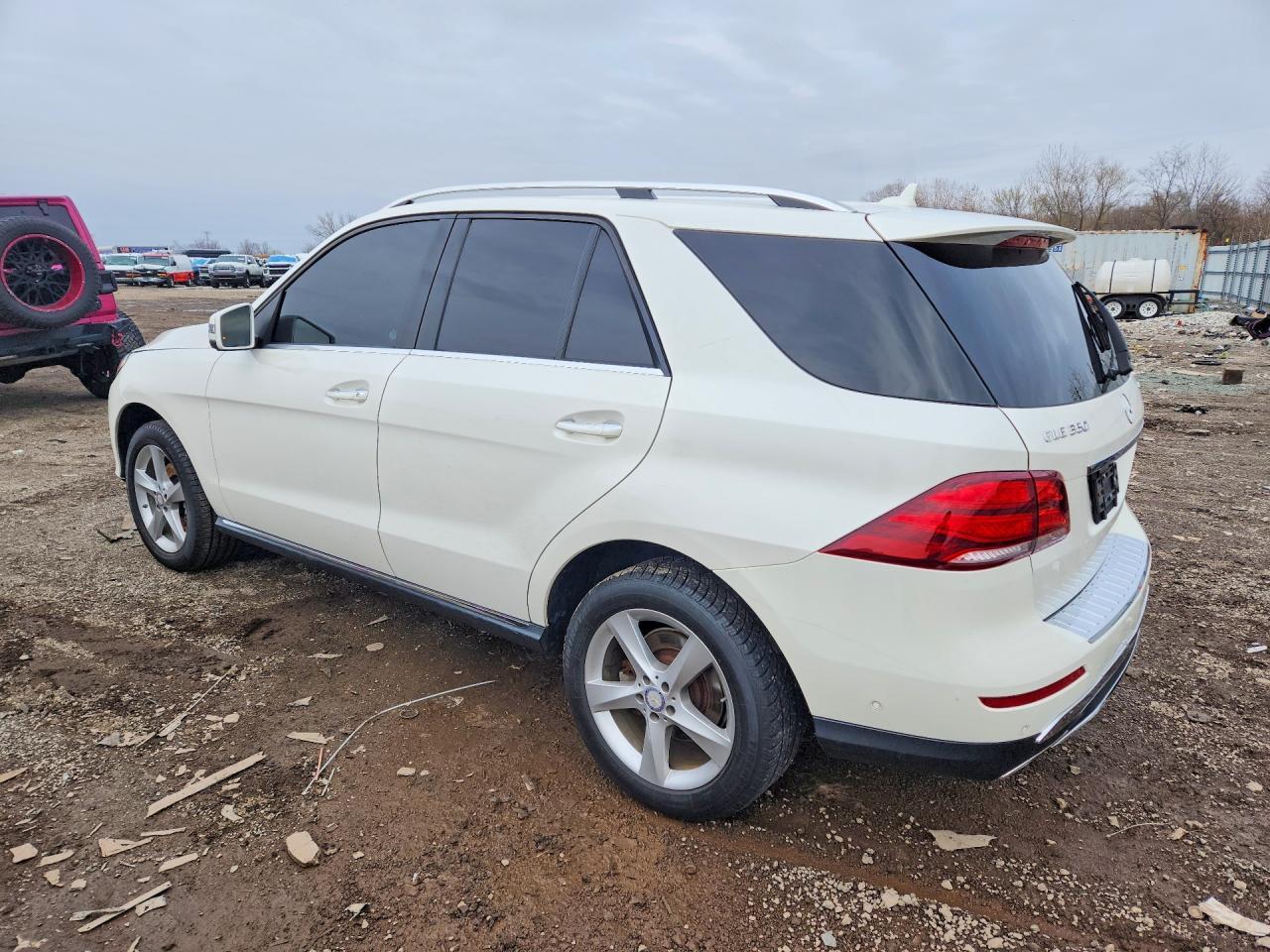 2016 Mercedes-Benz Gle 350 4Matic - Фото 2